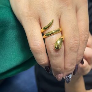 Snake ring